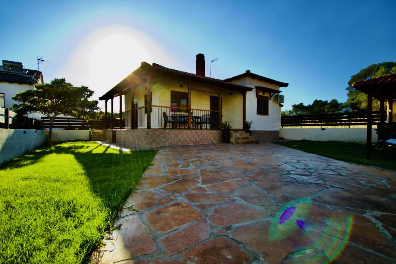 Enalio Beach House Nea Kallikrateia Kültér fotó